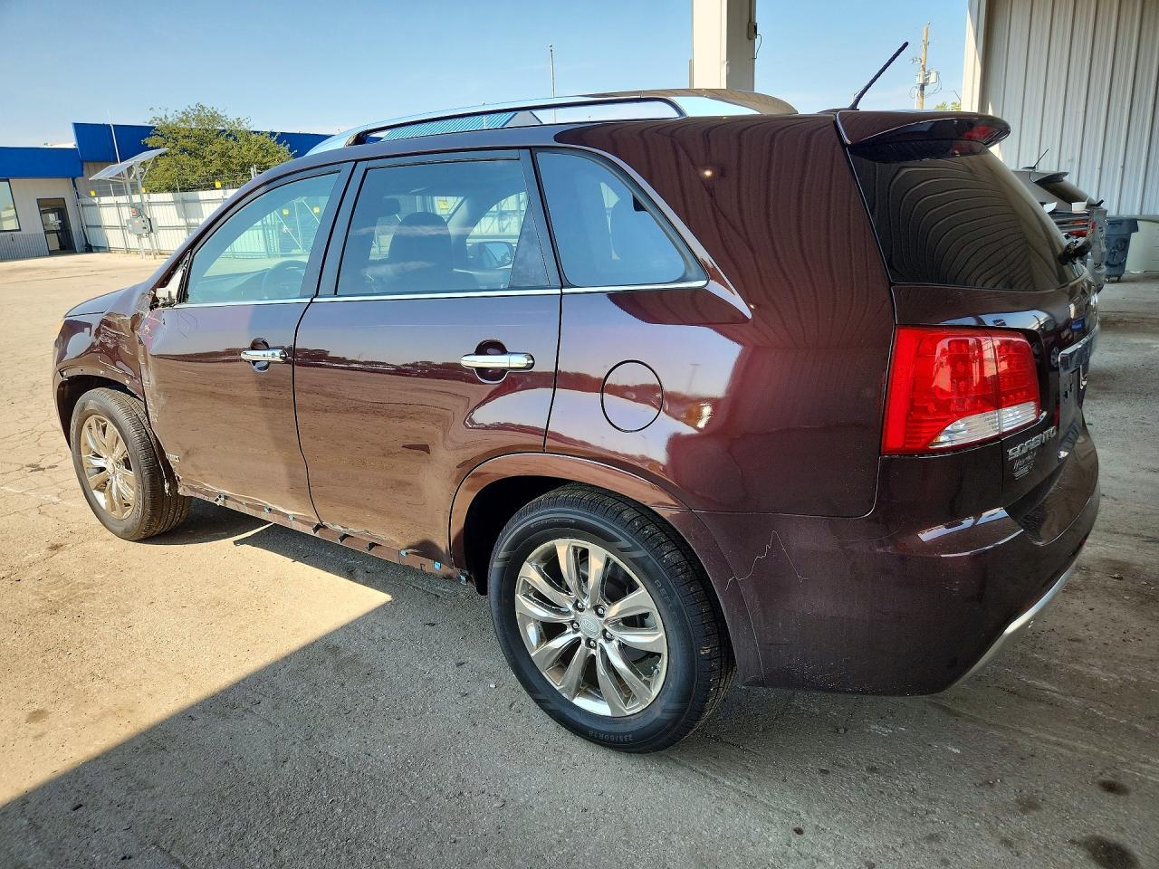 2011 Kia Sorento Sx - Image 2