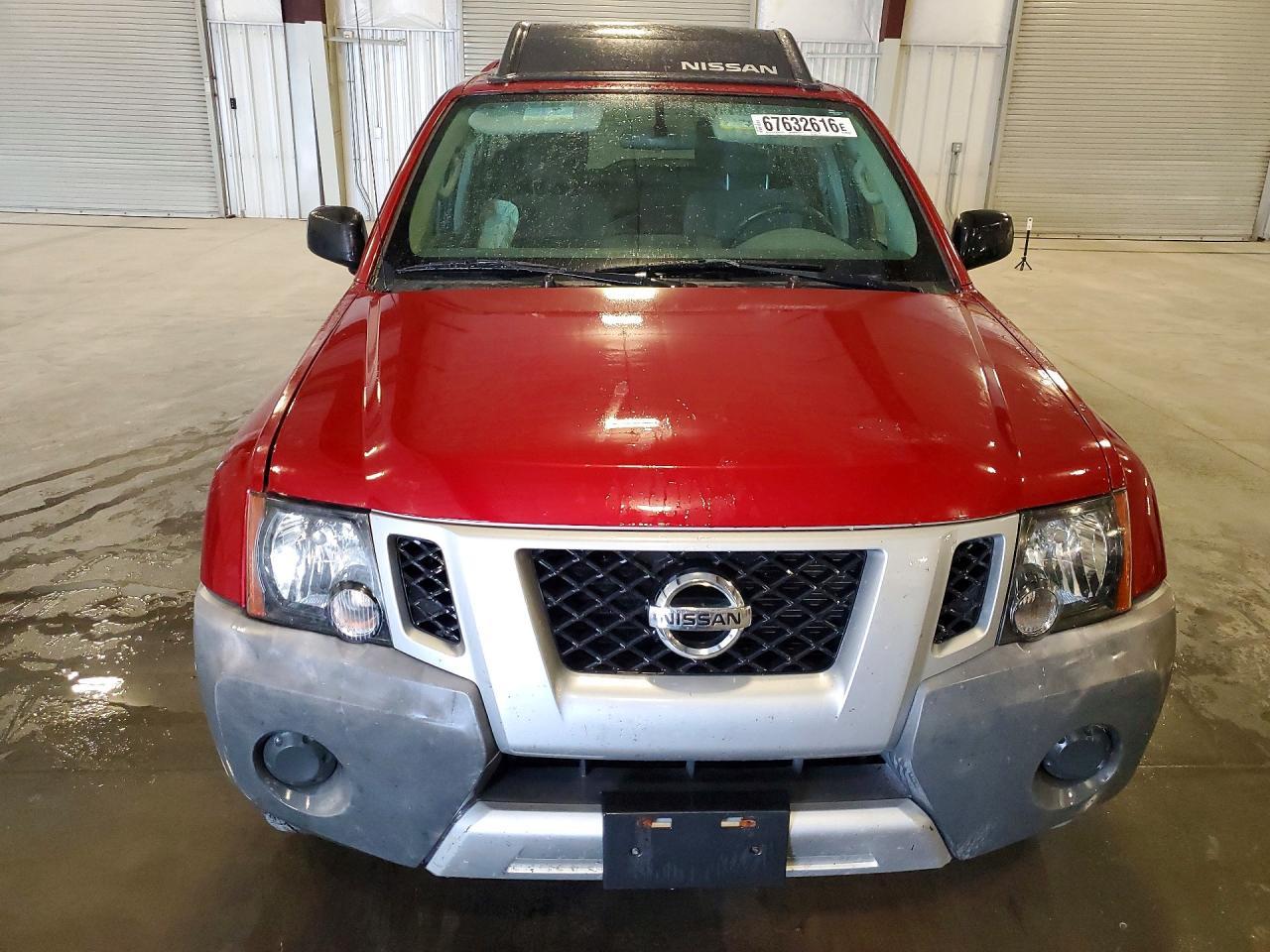 2014 Nissan Xterra X - Image 5