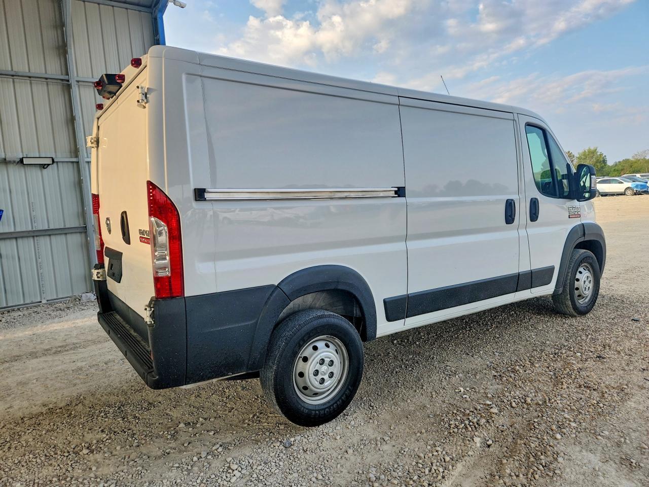 2019 Ram Promaster 1500 1500 Standard - Фото 3