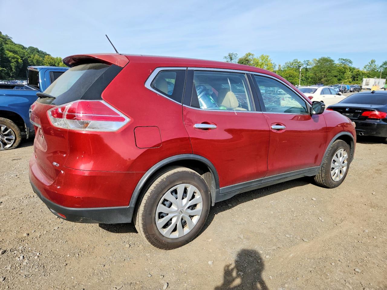 2015 Nissan Rogue S - Фото 3