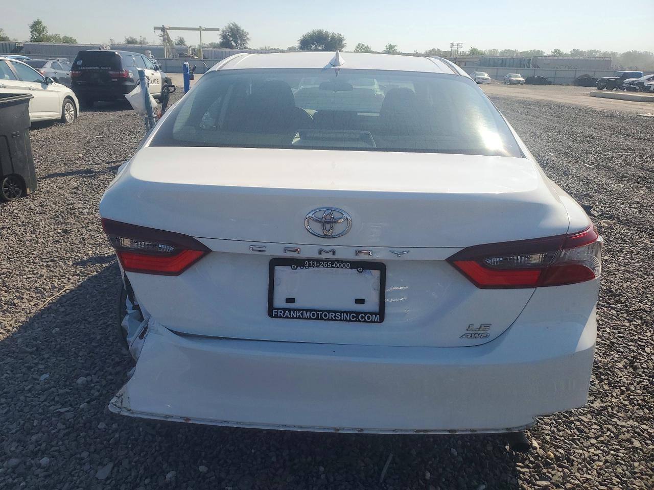 2023 Toyota Camry Le - Image 6