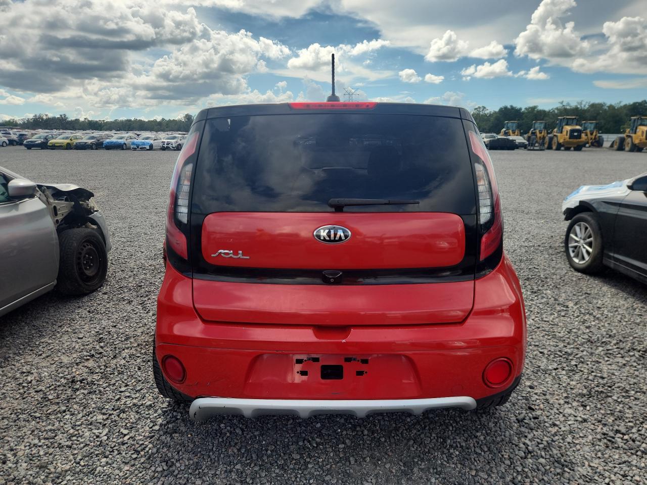 2017 Kia Soul + - Image 6