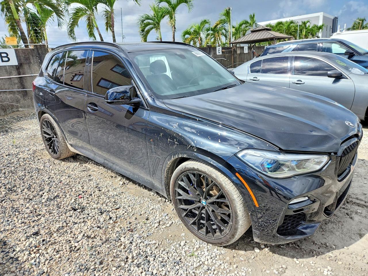 2019 BMW X5 xDrive50I - Image 4