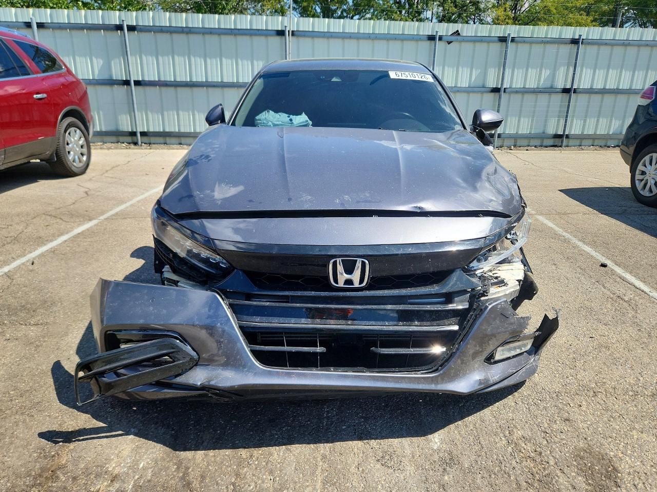 2018 Honda Accord Touring - Image 5