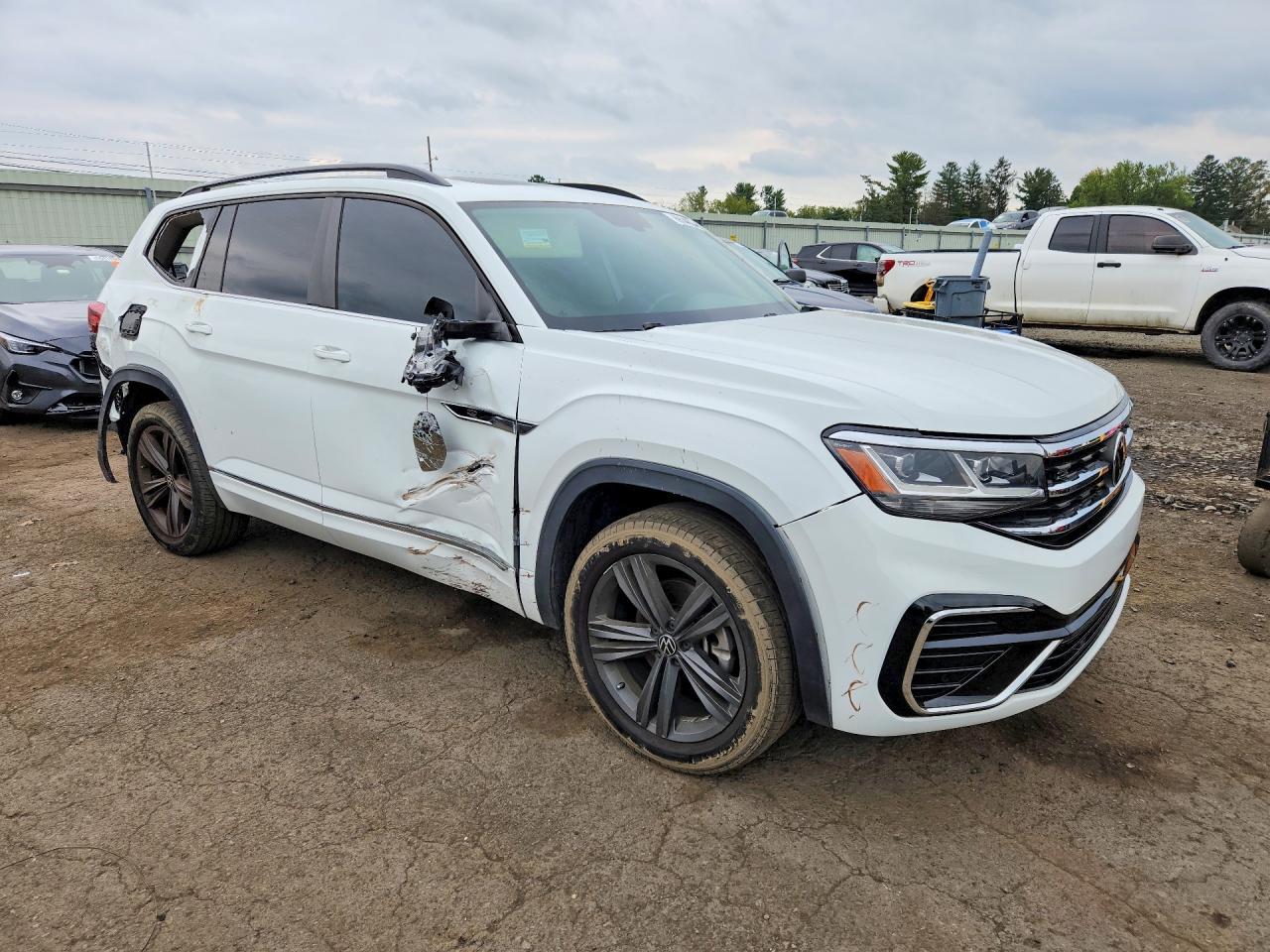 2021 Volkswagen Atlas Se - Image 4