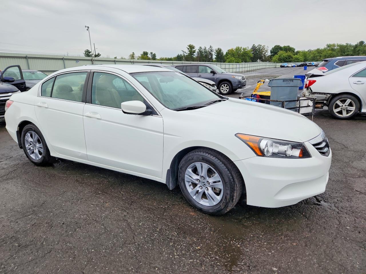 2011 Honda Accord Lxp - Фото 4