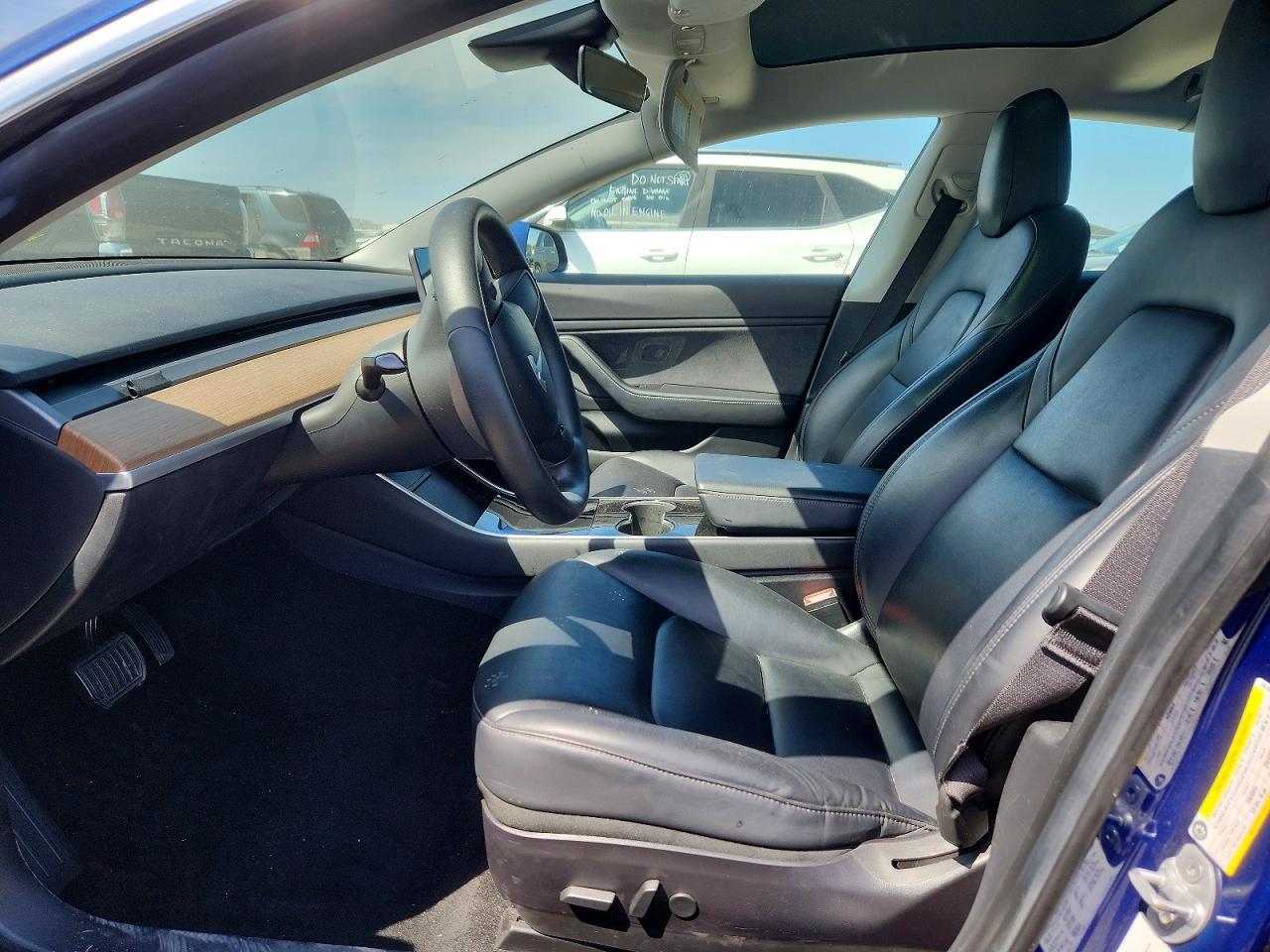 2019 Tesla Model 3 - Фото 7