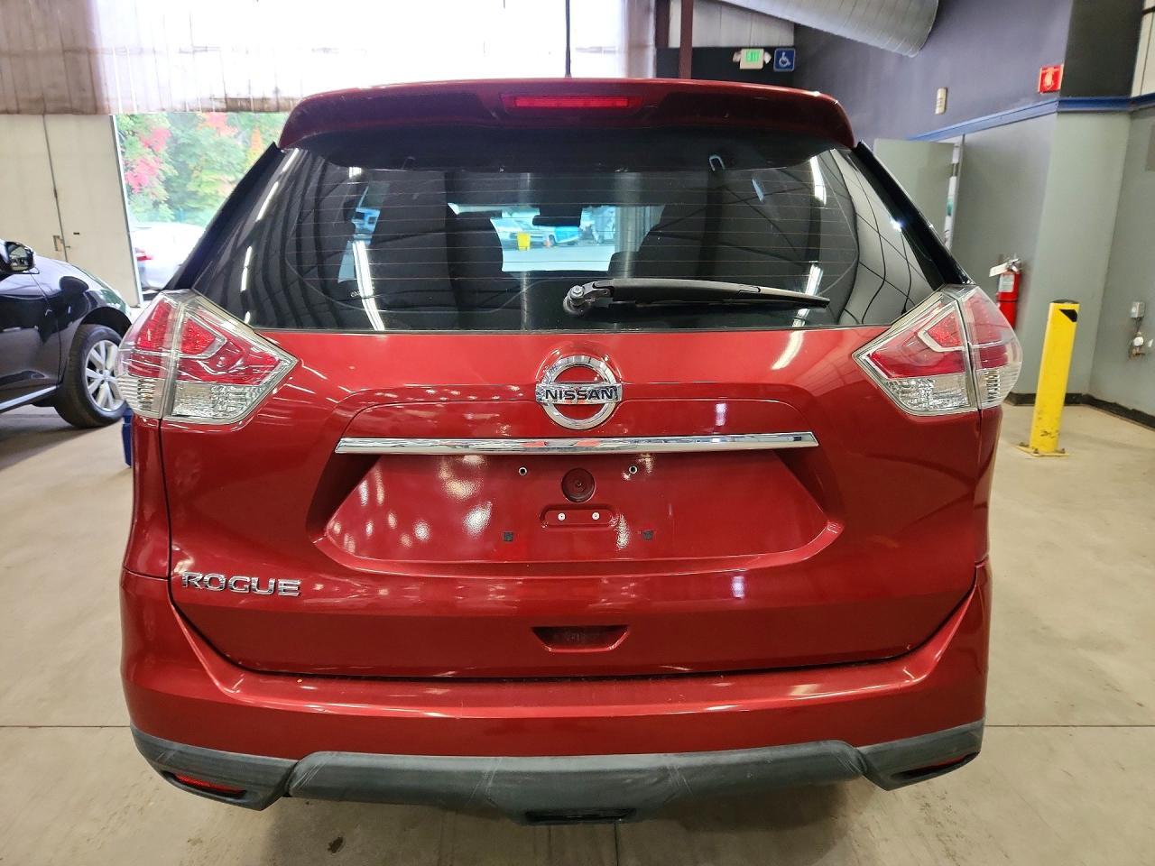 2016 Nissan Rogue S - Фото 6