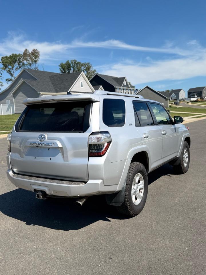 2016 Toyota 4Runner Sr5 - Фото 4