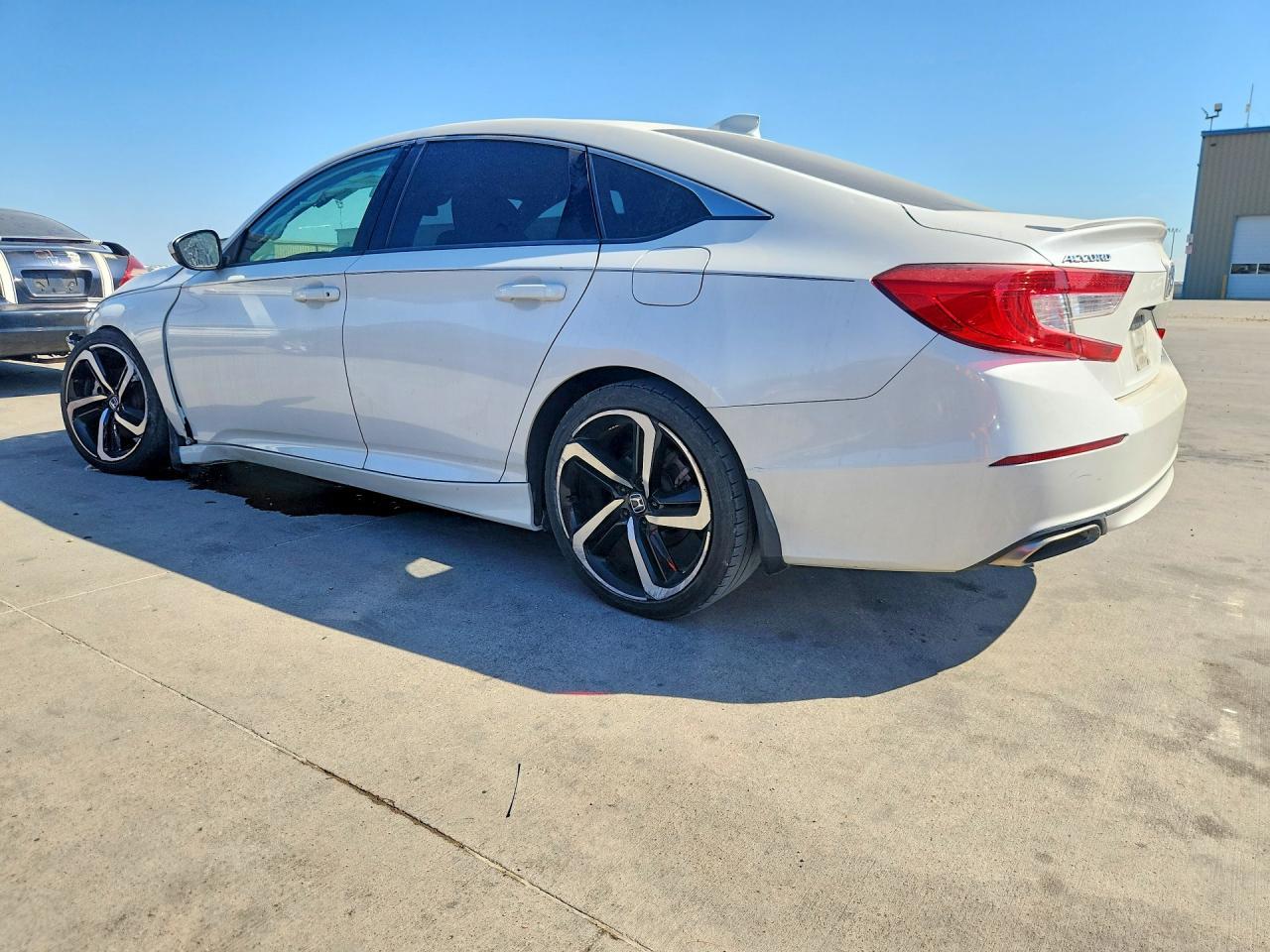 2018 Honda Accord Sport - Image 2