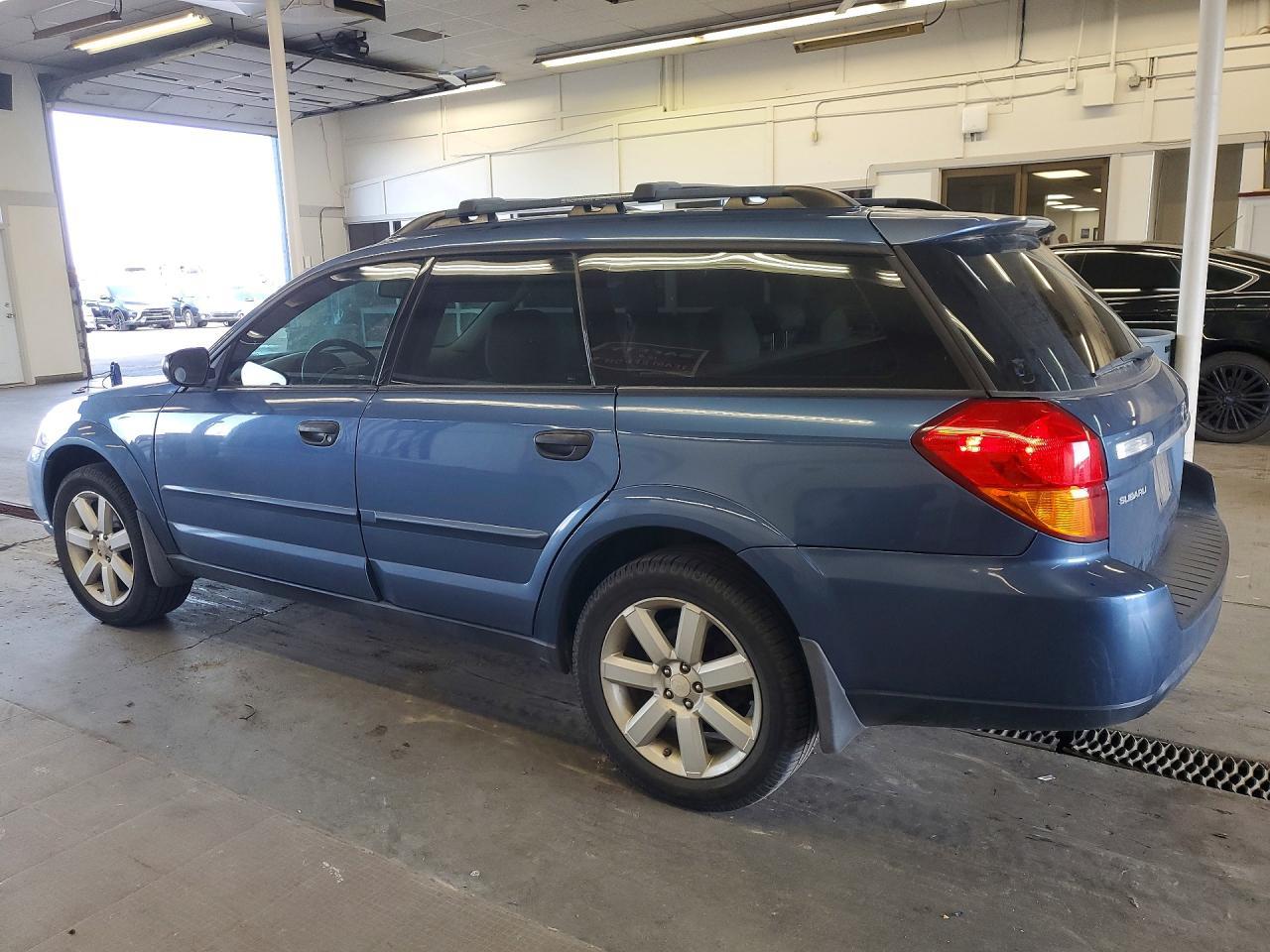 2007 Subaru Outback Outback 2.5I - Фото 2