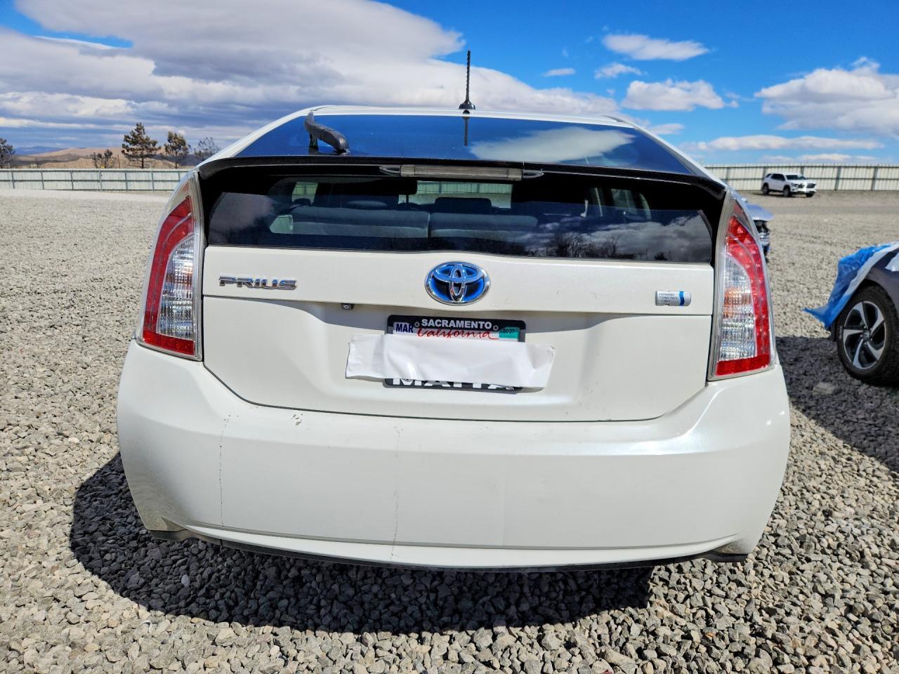 2013 Toyota Prius Three - Фото 6
