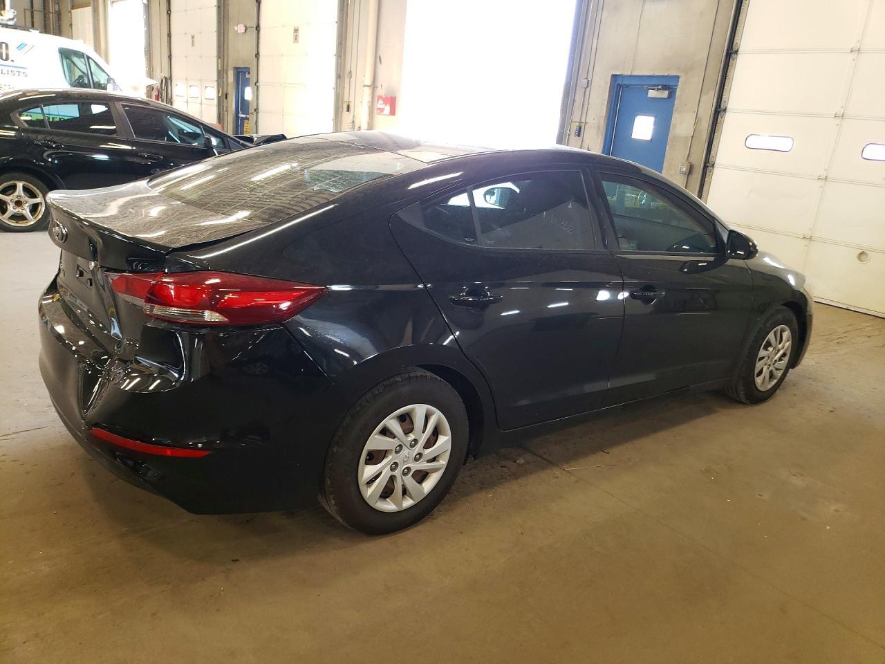 2018 Hyundai Elantra Se - Image 3