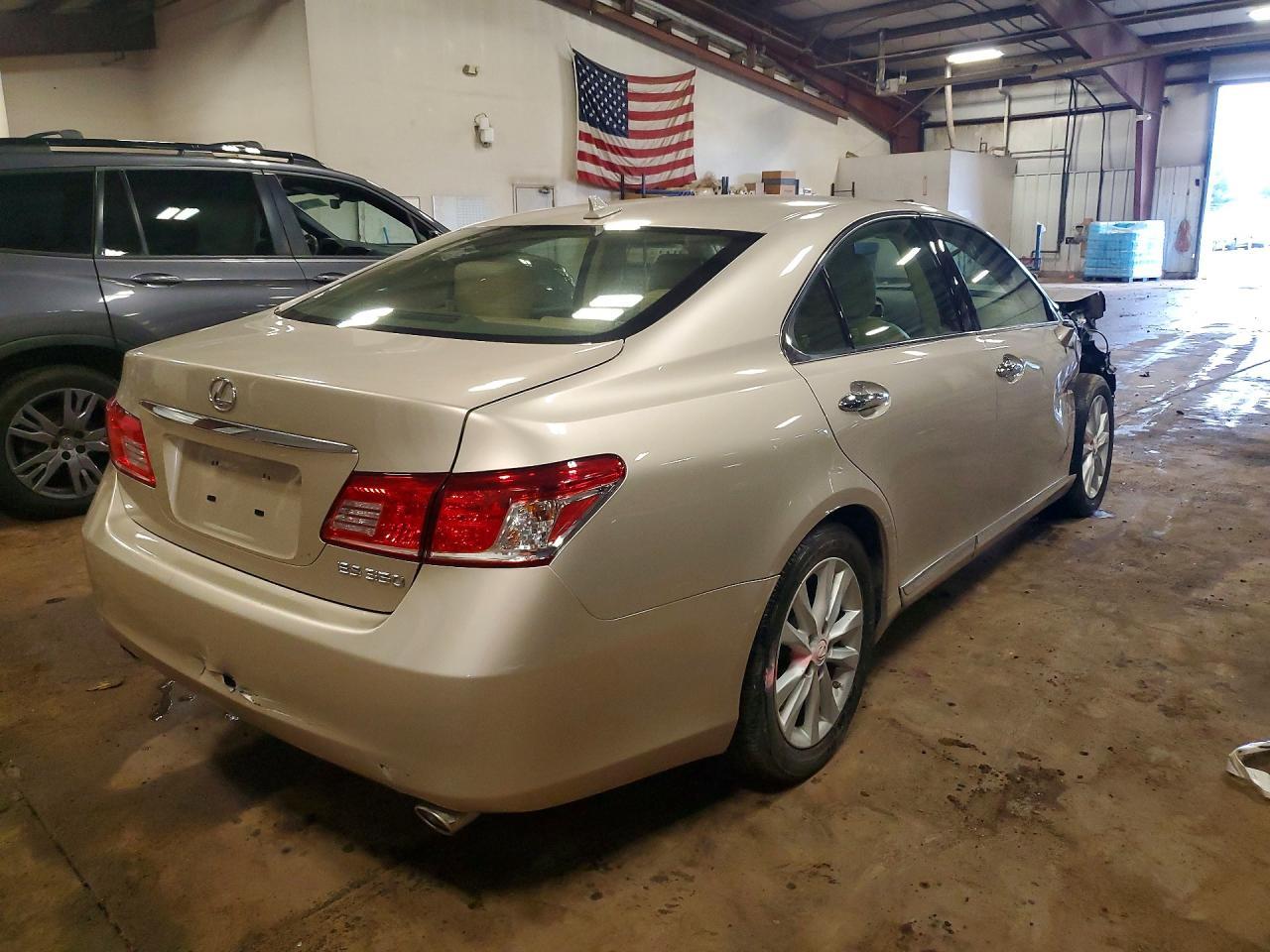 2012 Lexus Es 350 - Image 3