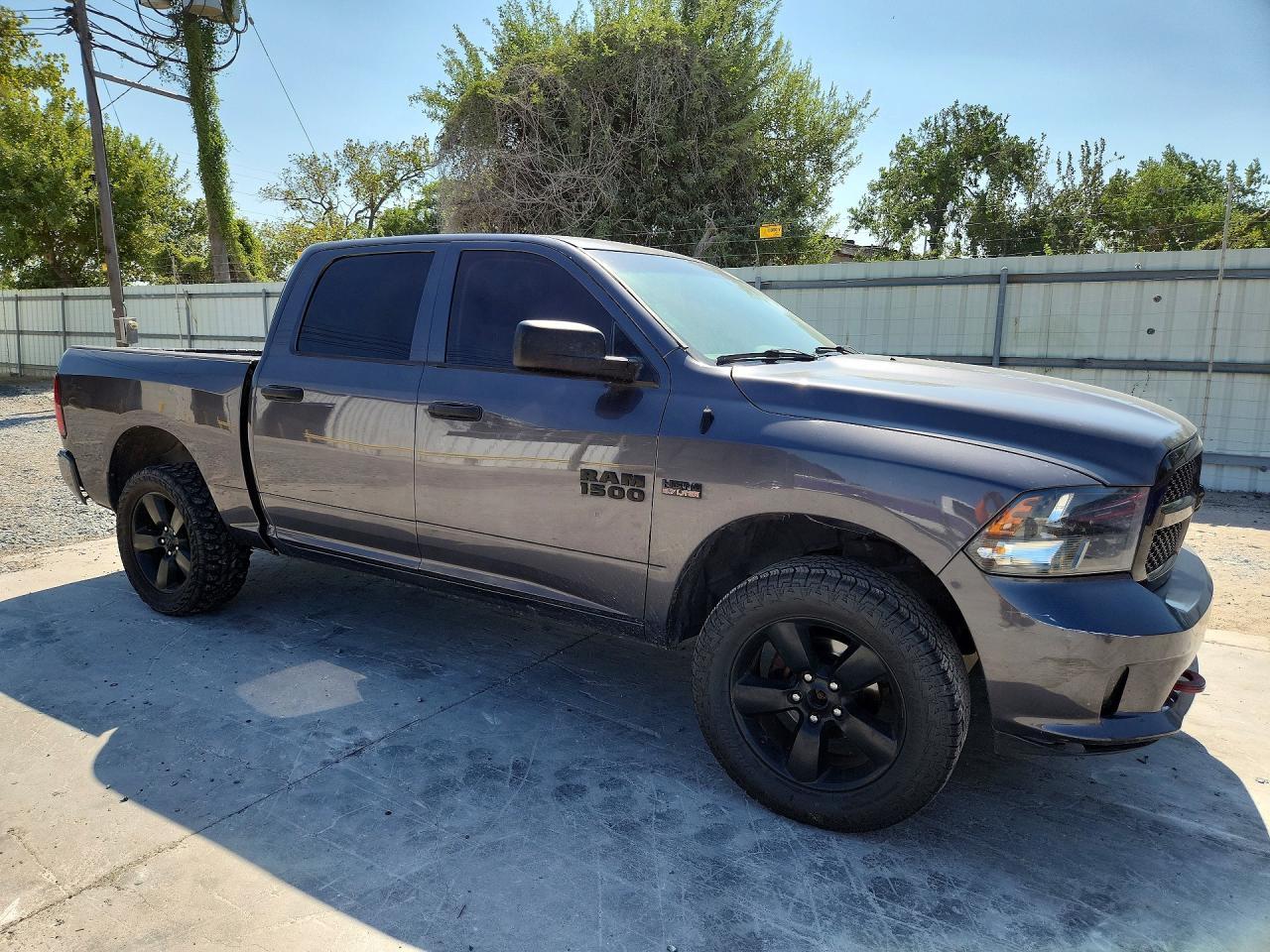 2017 Ram 1500 St - Фото 4
