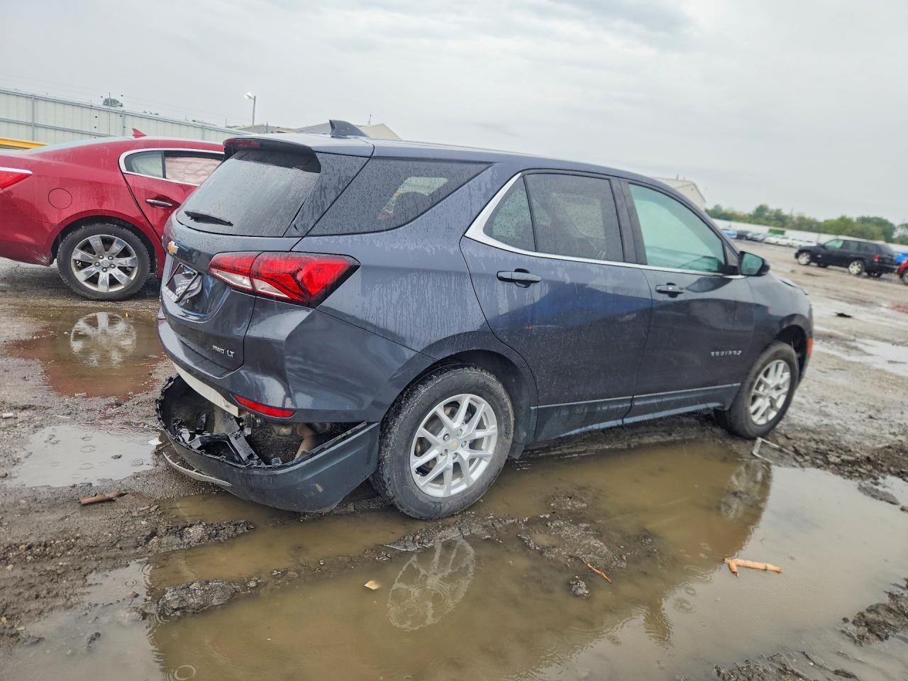 2022 Chevrolet Equinox Lt - Image 3