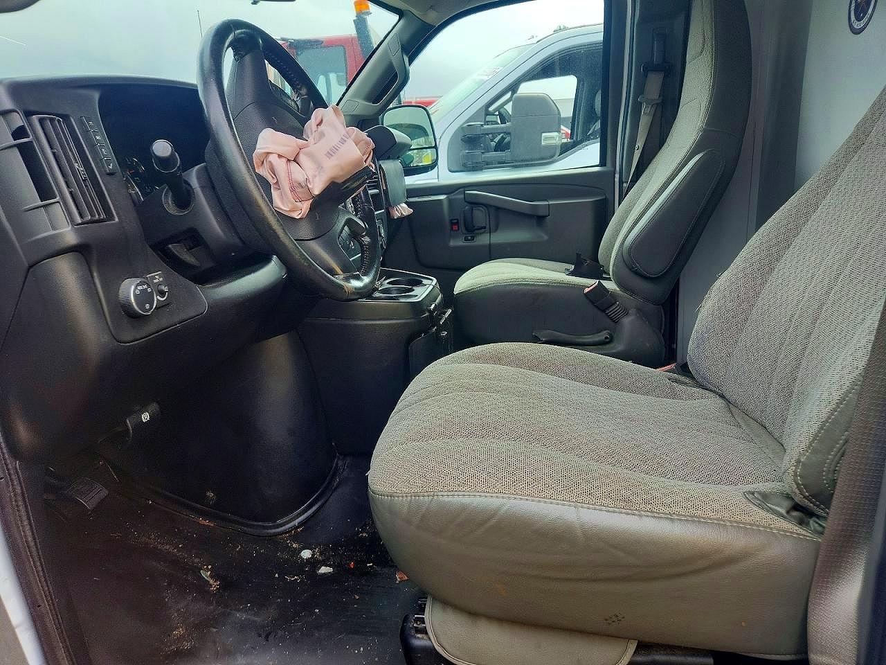 2020 Chevrolet Express G3500 Ls - Image 7
