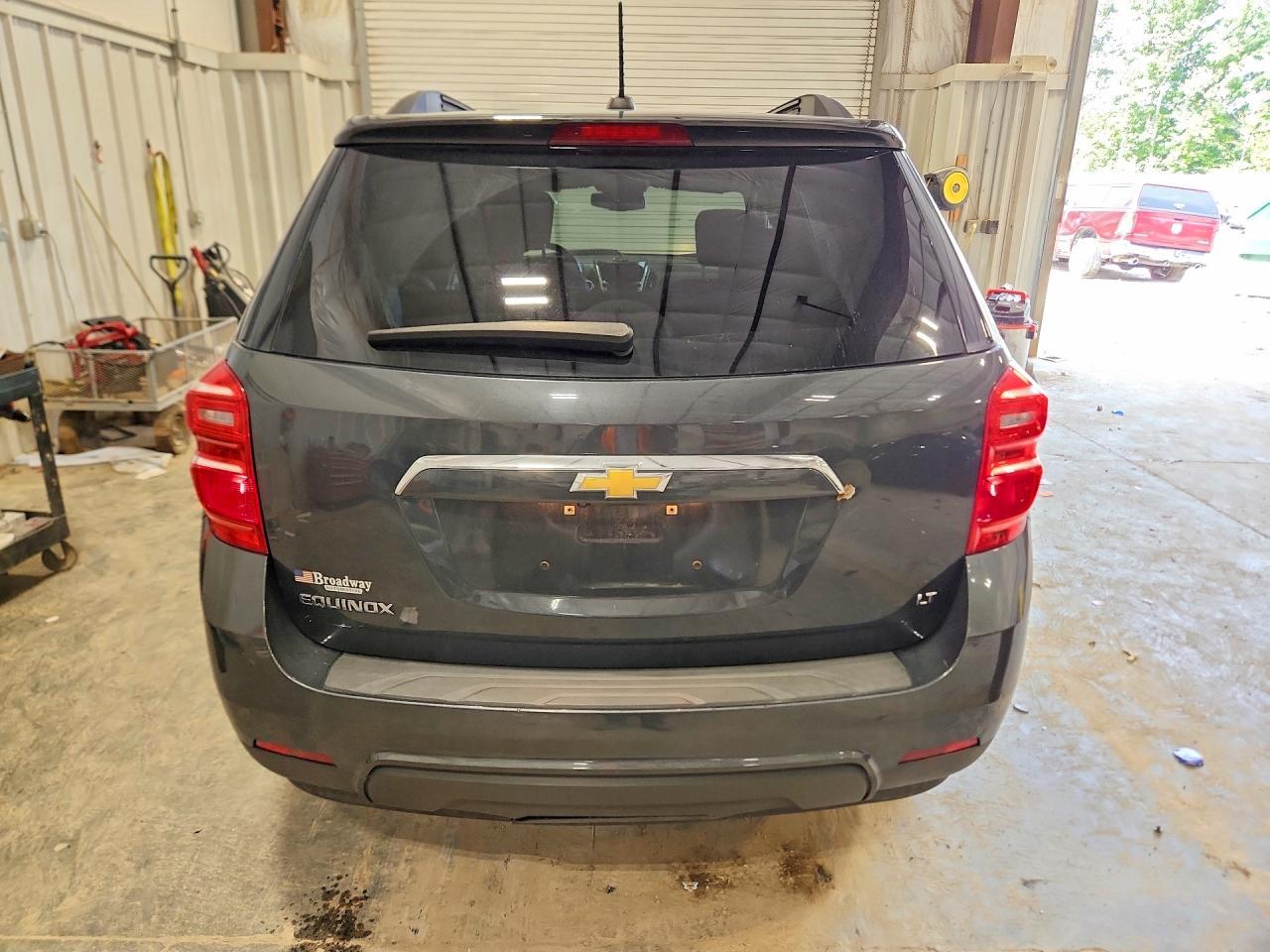 2017 Chevrolet Equinox Lt - Image 6