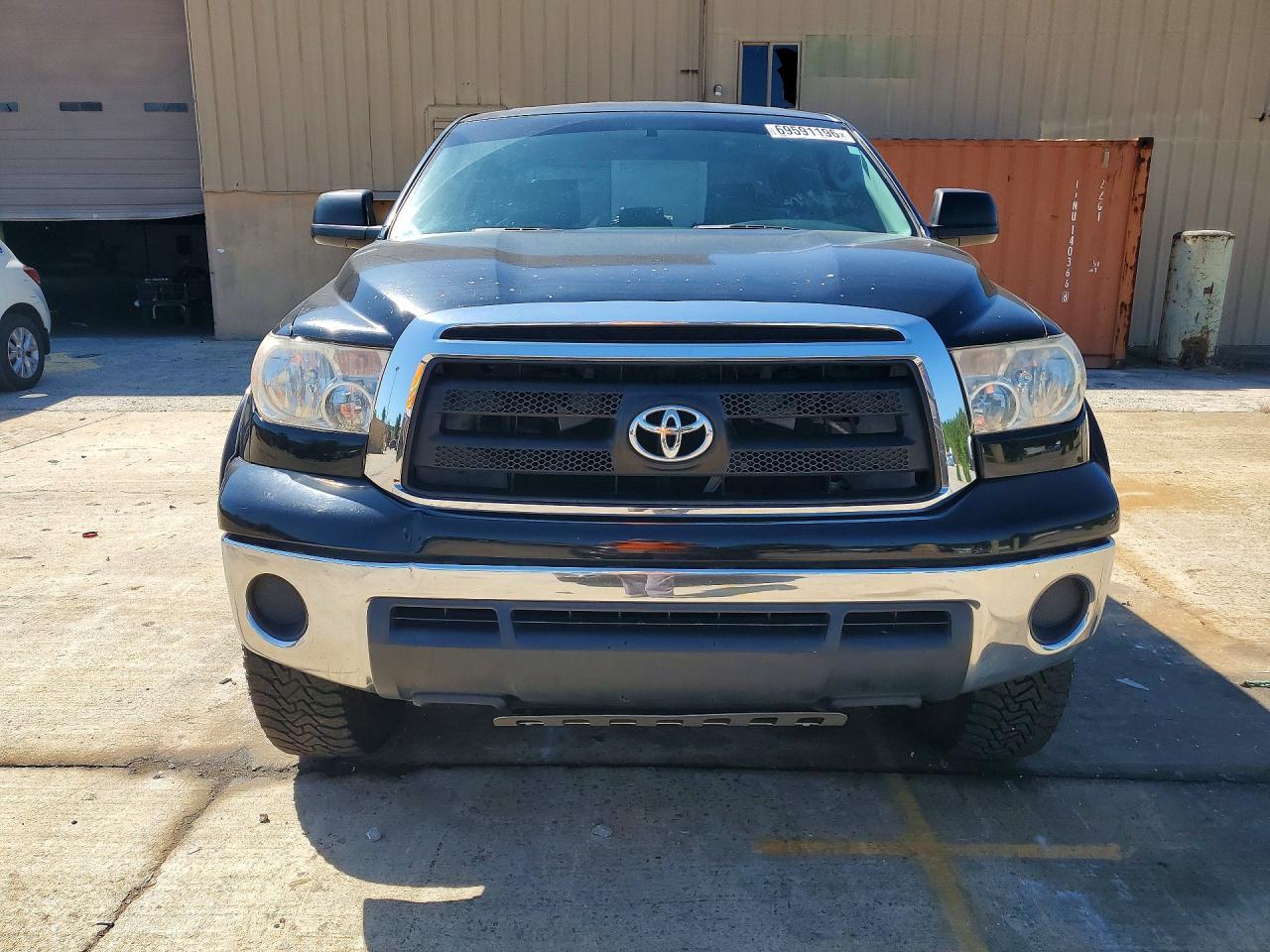 2010 Toyota Tundra Double Cab Sr5 - Image 5