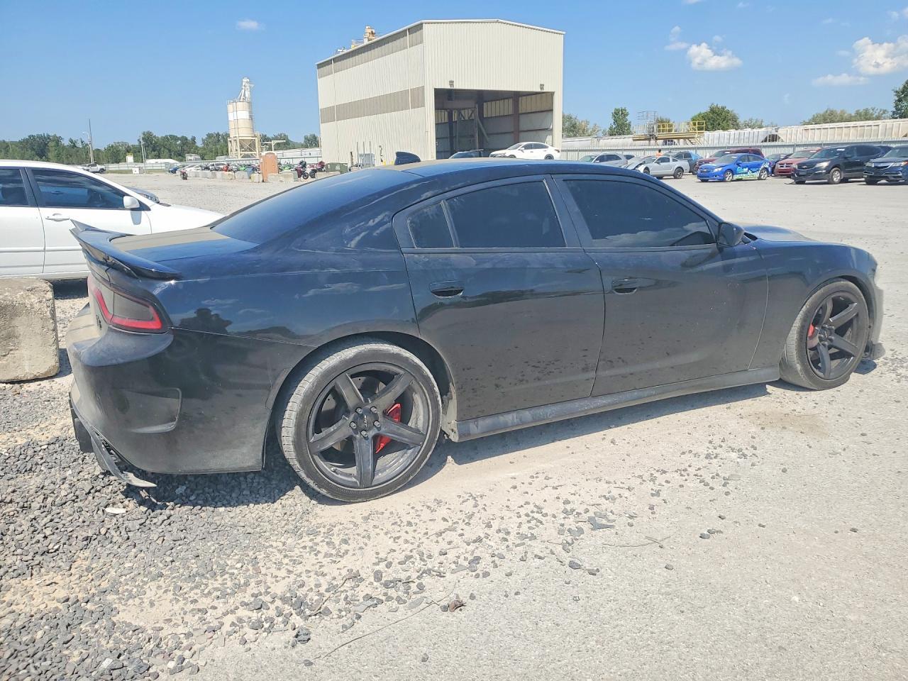 2017 Dodg Charger - Фото 3