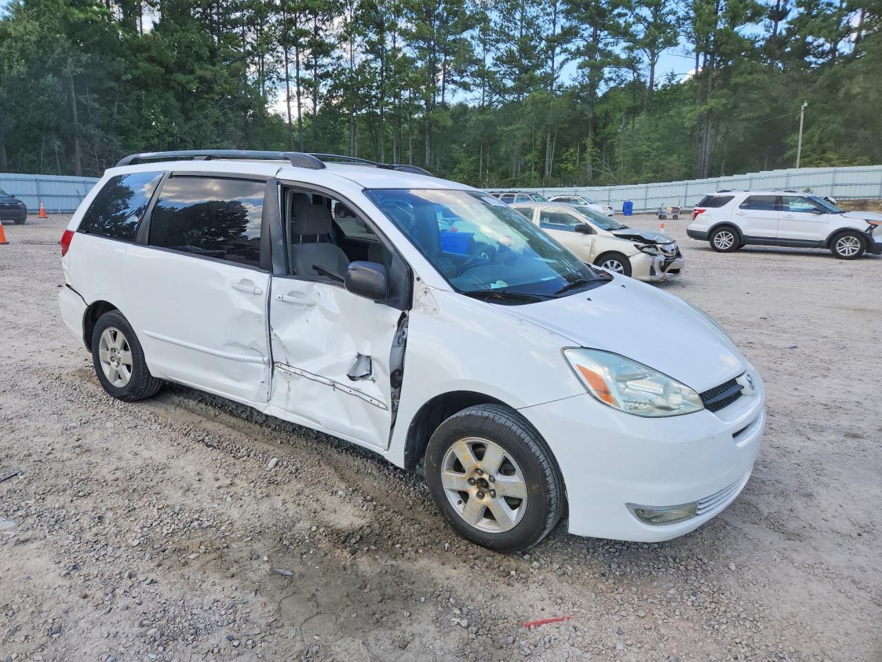2004 Toyota Sienna Le 7 Passenger - Фото 4