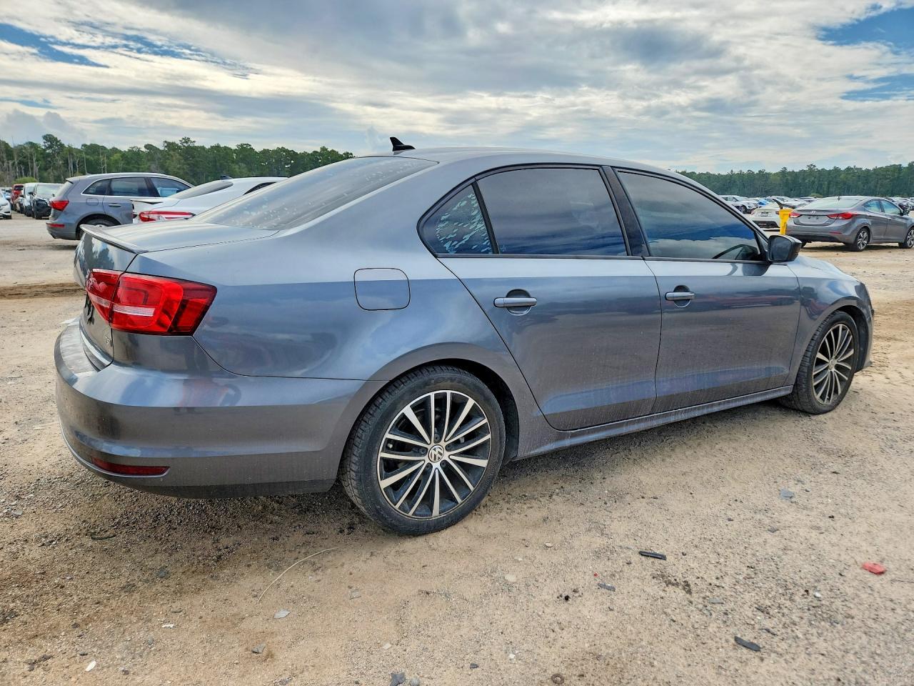 2015 Volkswagen Jetta Se - Фото 3