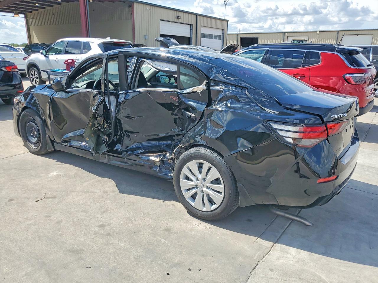 2025 Nissan Sentra S - Фото 2