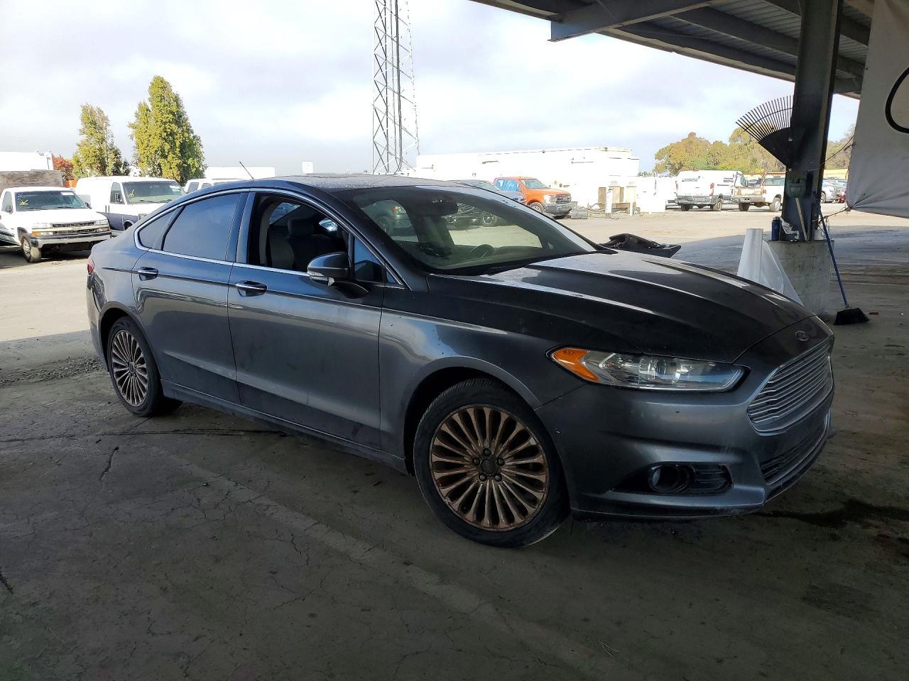 2015 Ford Fusion Titanium - Фото 4