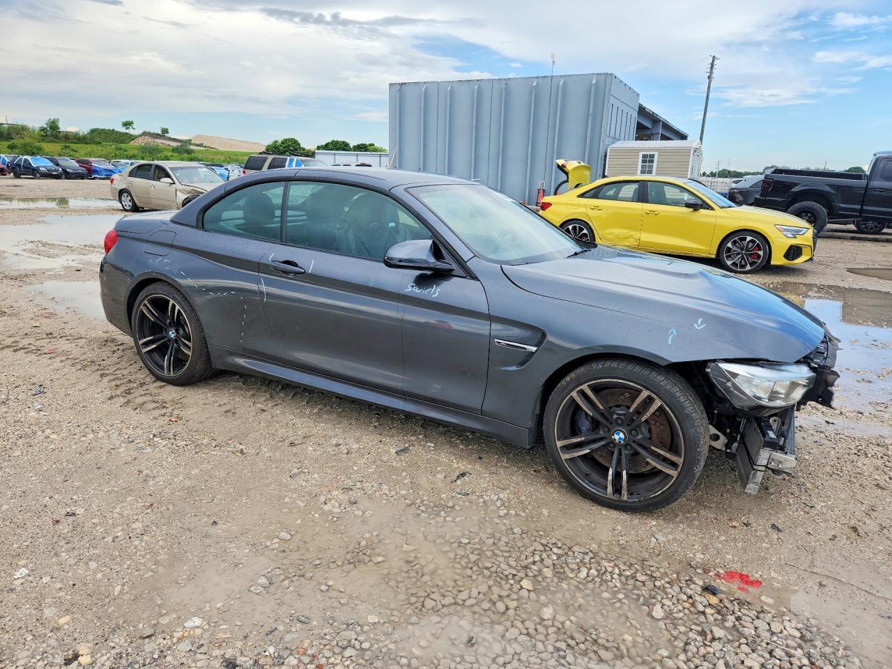 2017 BMW M4 - Фото 4