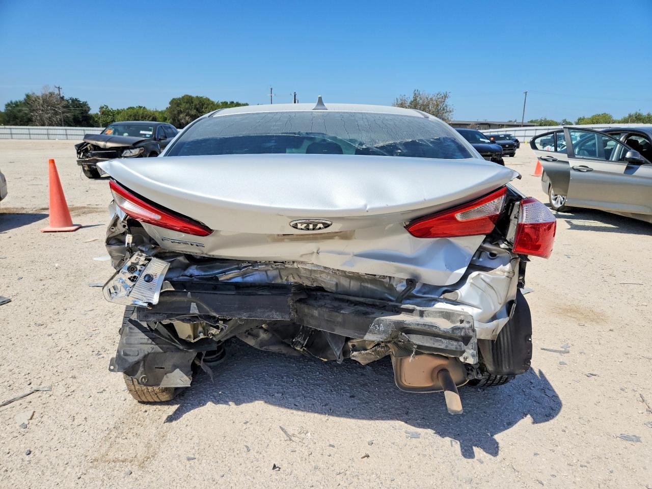 2016 Kia Forte Lx - Image 6