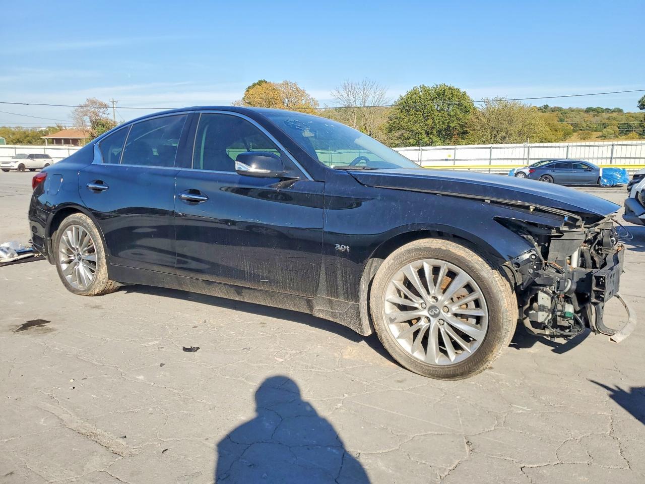 2018 Infiniti Q50 3.0T Luxe - Фото 4