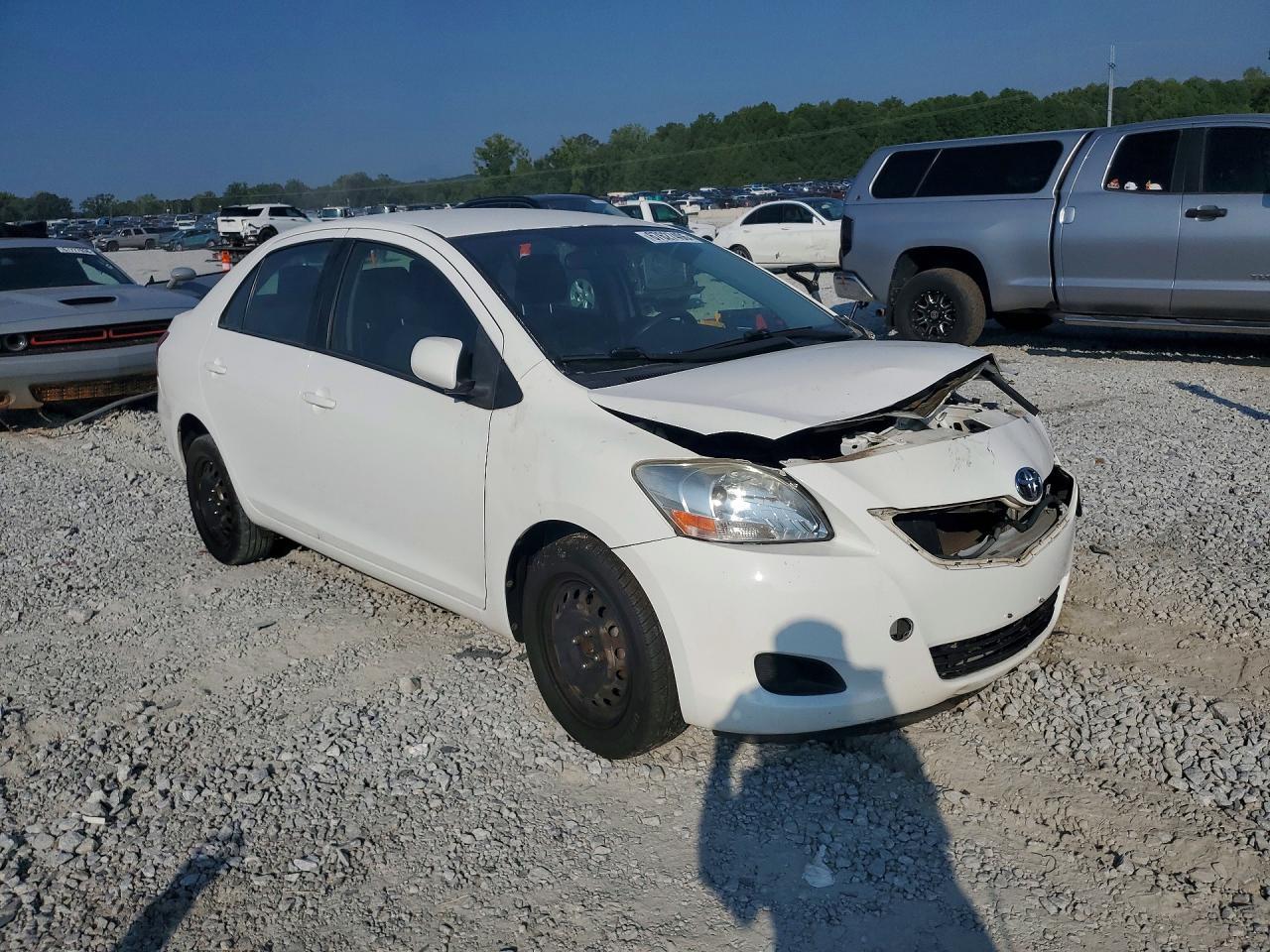 2012 Toyota Yaris Fleet - Фото 4