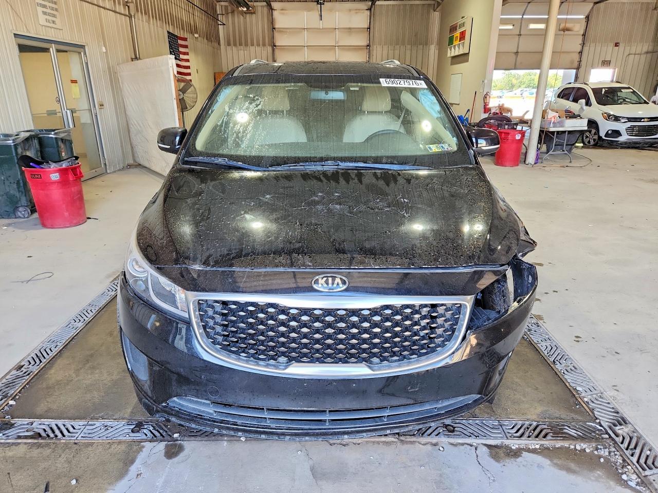 2015 Kia Sedona Lx - Фото 5
