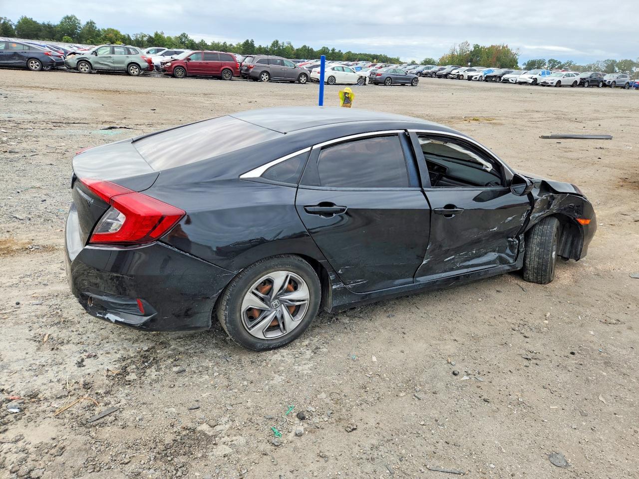 2019 Honda Civic Lx - Фото 3