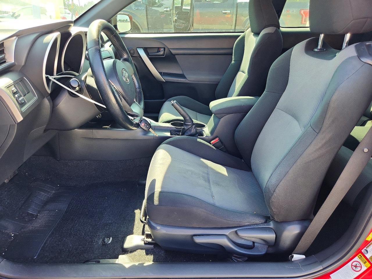 2014 Scion Tc Base - Image 7
