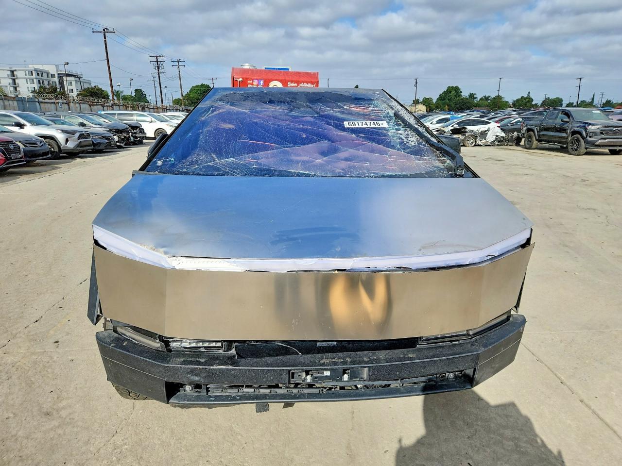 2024 Tesla Cybertruck - Image 5