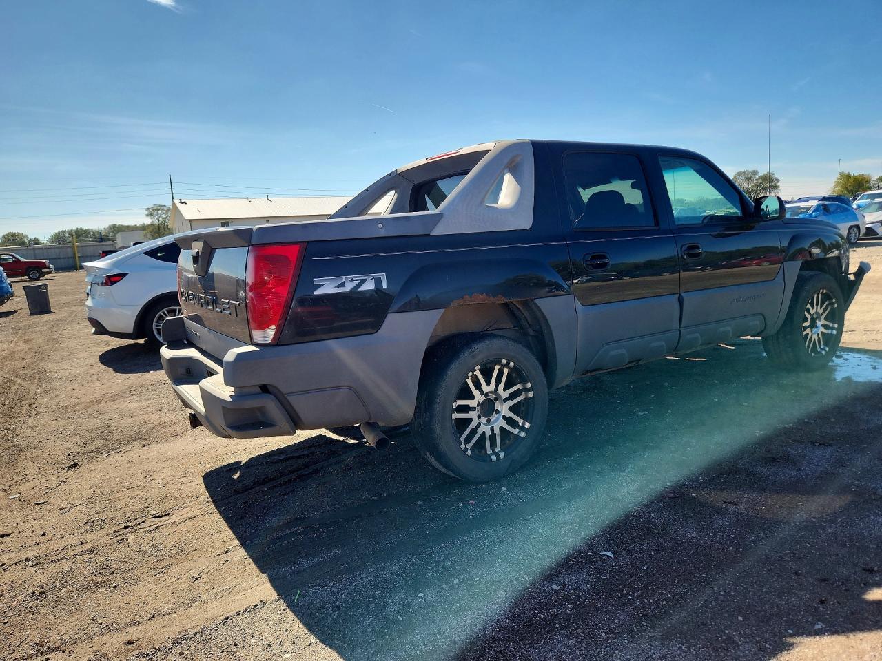 2002 Chevrolet Avalanche K1500 - Фото 3