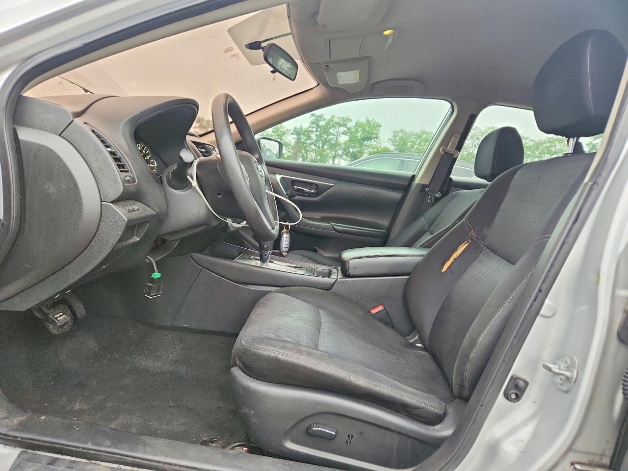 2016 Nissan Altima 2.5 S - Фото 7