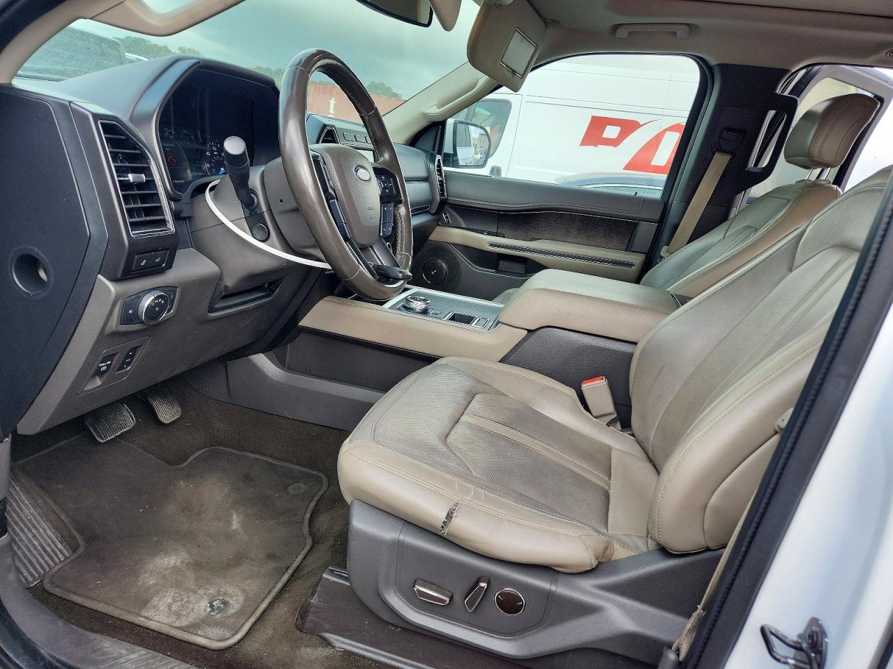 2019 Ford Expedition Limited - Image 7