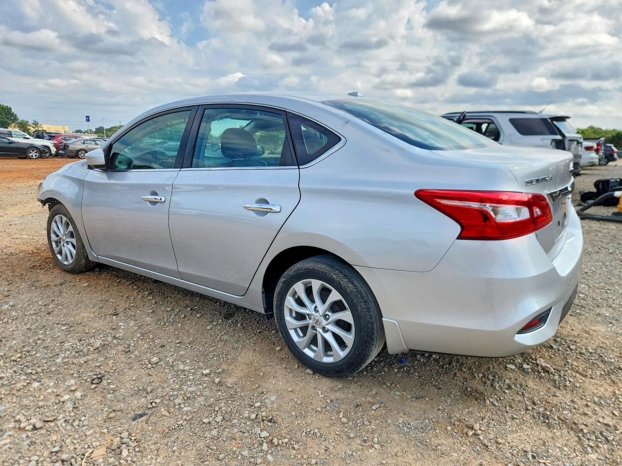 2019 Nissan Sentra Sv - Image 2
