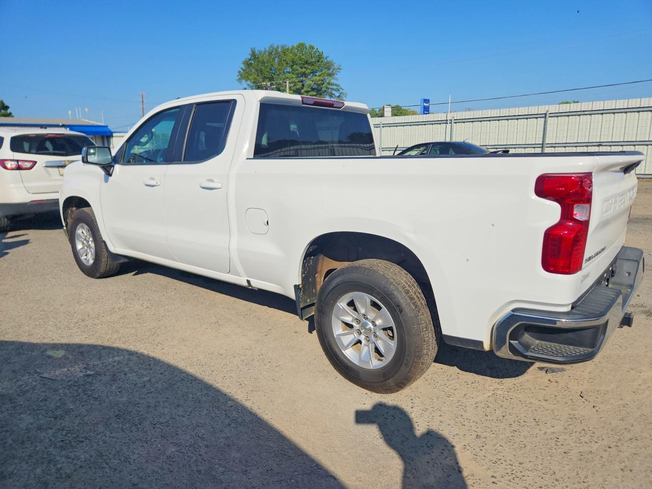 2021 Chevrolet Silverado C1500 Lt - Фото 2