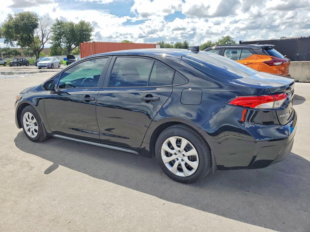 2025 Toyota Corolla Le - Image 2