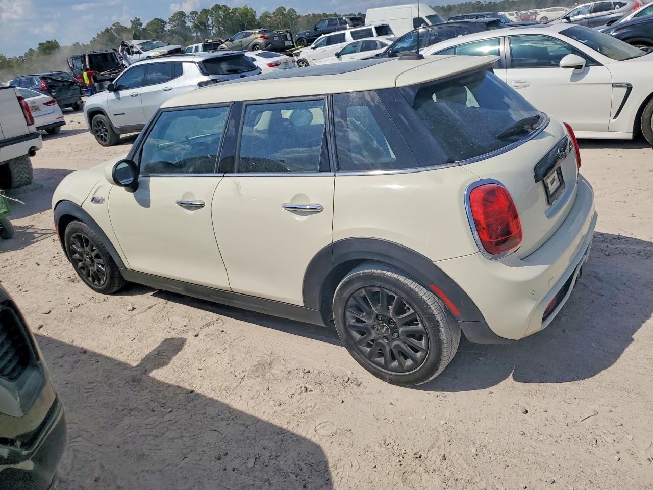2020 Mini Cooper S - Image 2