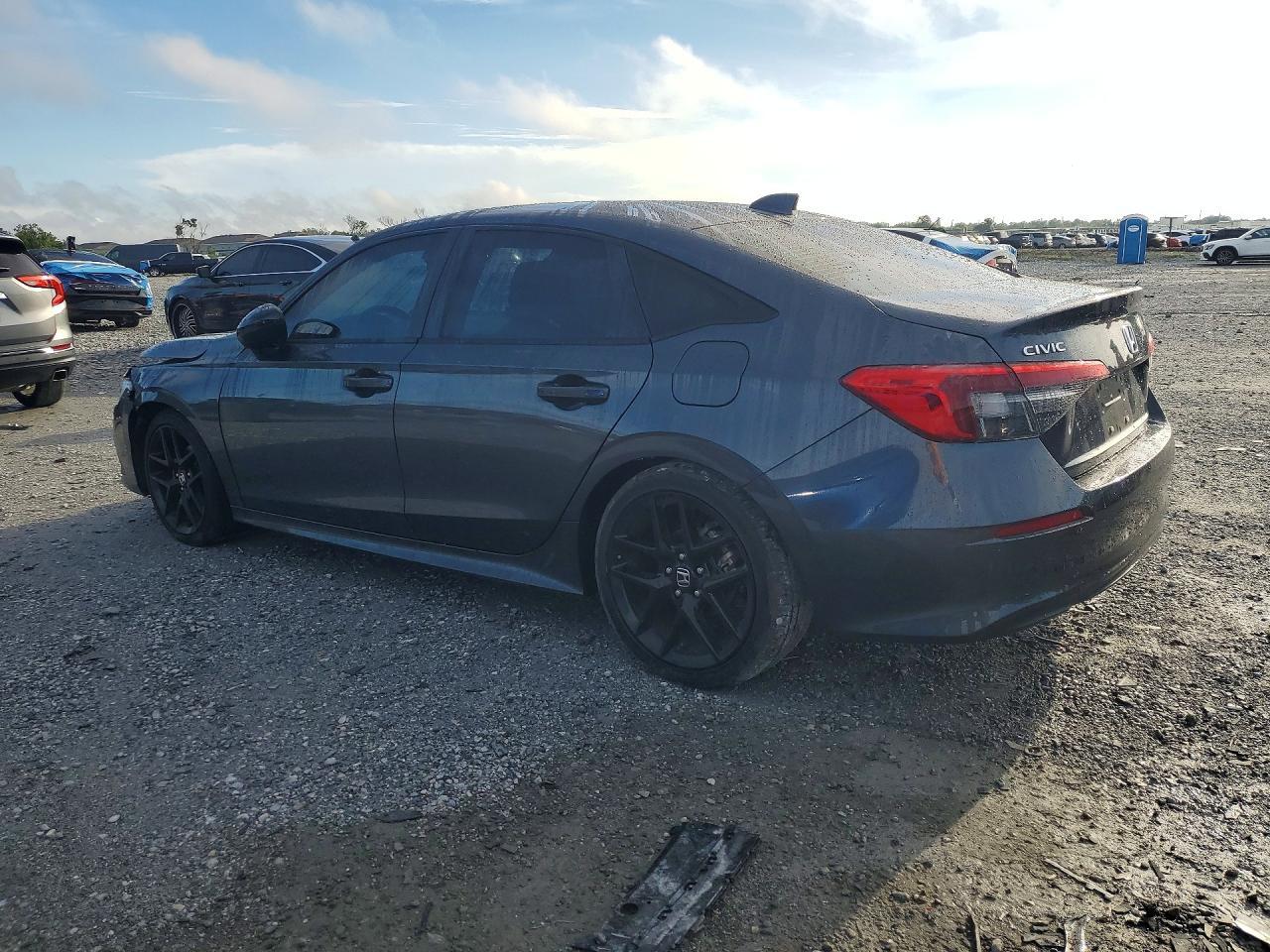 2023 Honda Civic Sport - Фото 2