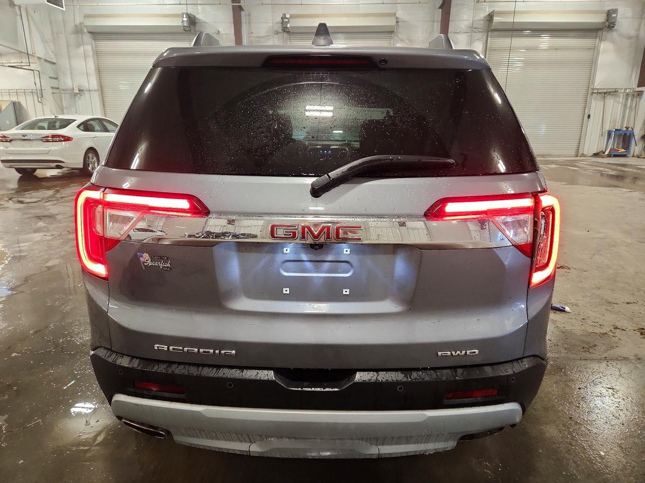 2020 GMC Acadia Slt - Image 6