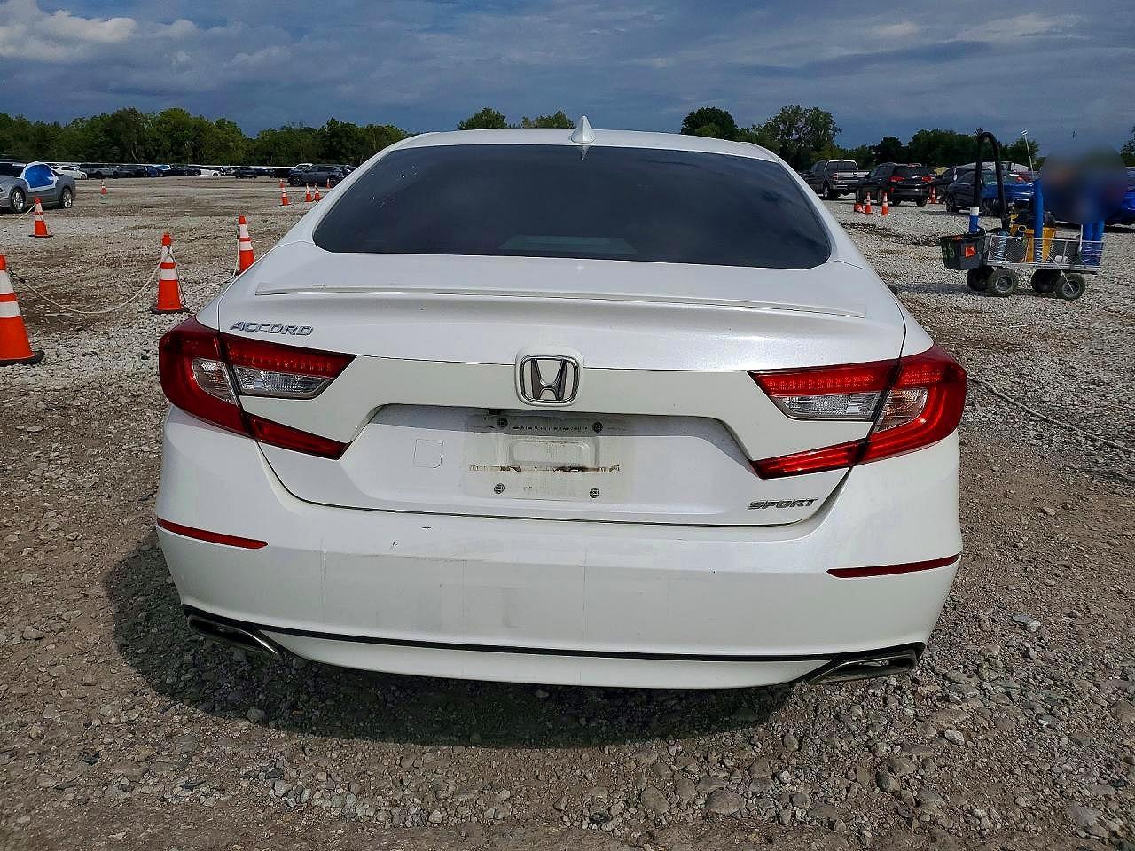 2019 Honda Accord Sport - Image 6