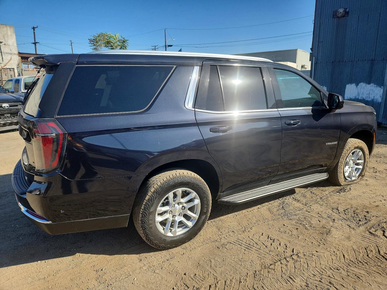 2025 Chevrolet Tahoe C1500 Lt - Фото 3