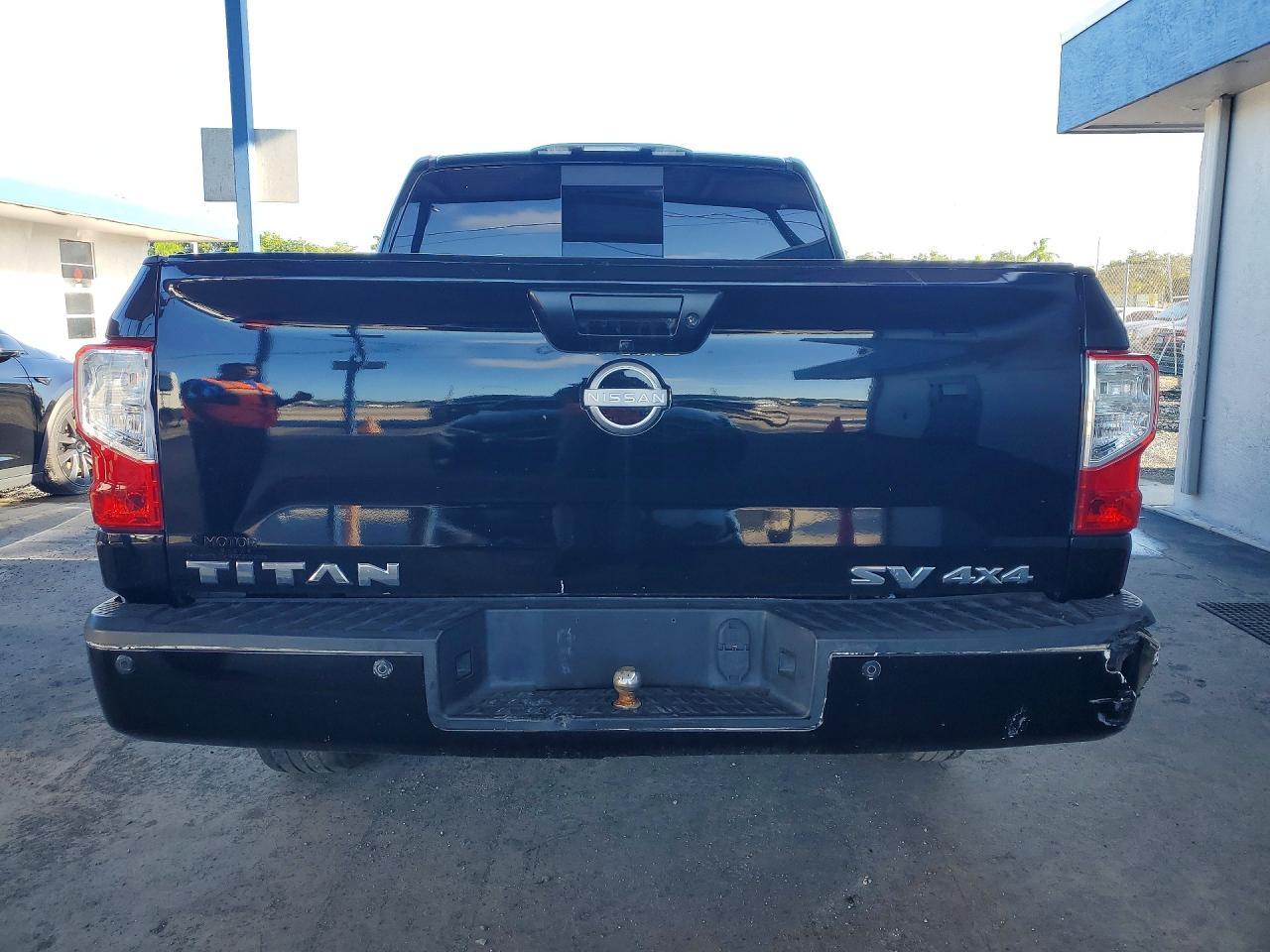 2023 Nissan Titan S - Image 6