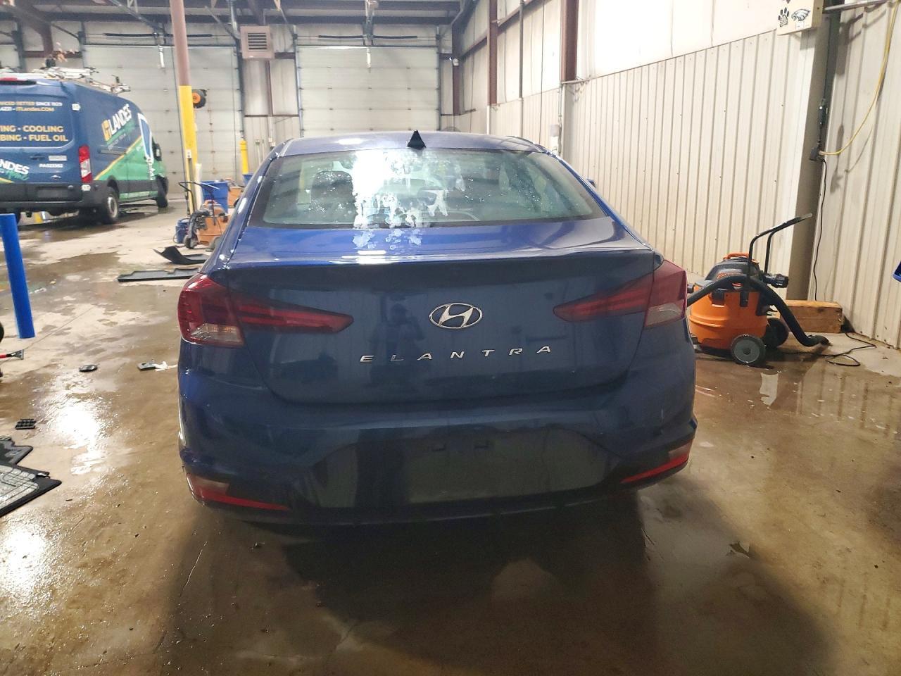 2020 Hyundai Elantra Value Edition - Фото 6