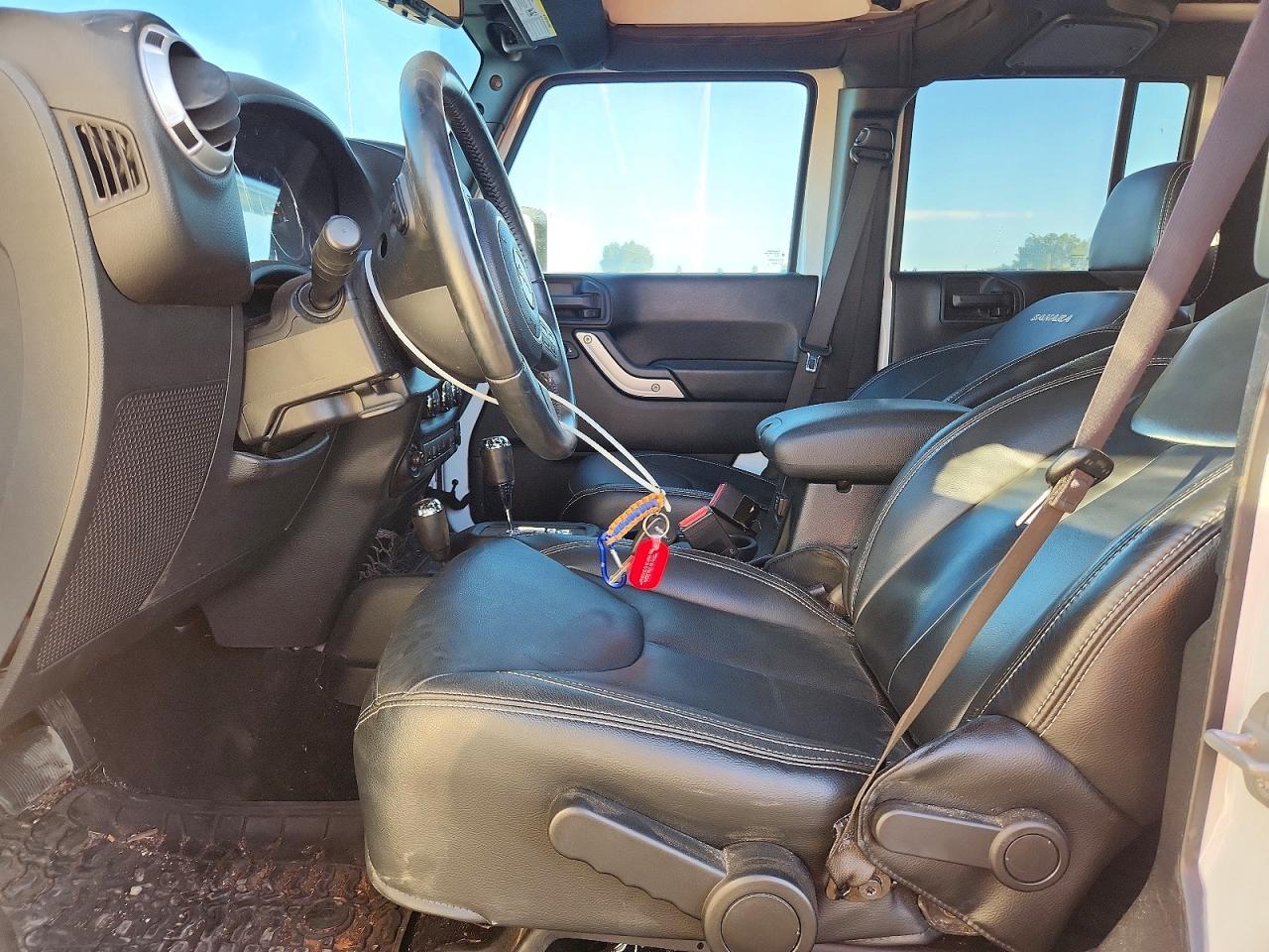 2017 Jeep Wrangler Unlimited Sahara - Image 7
